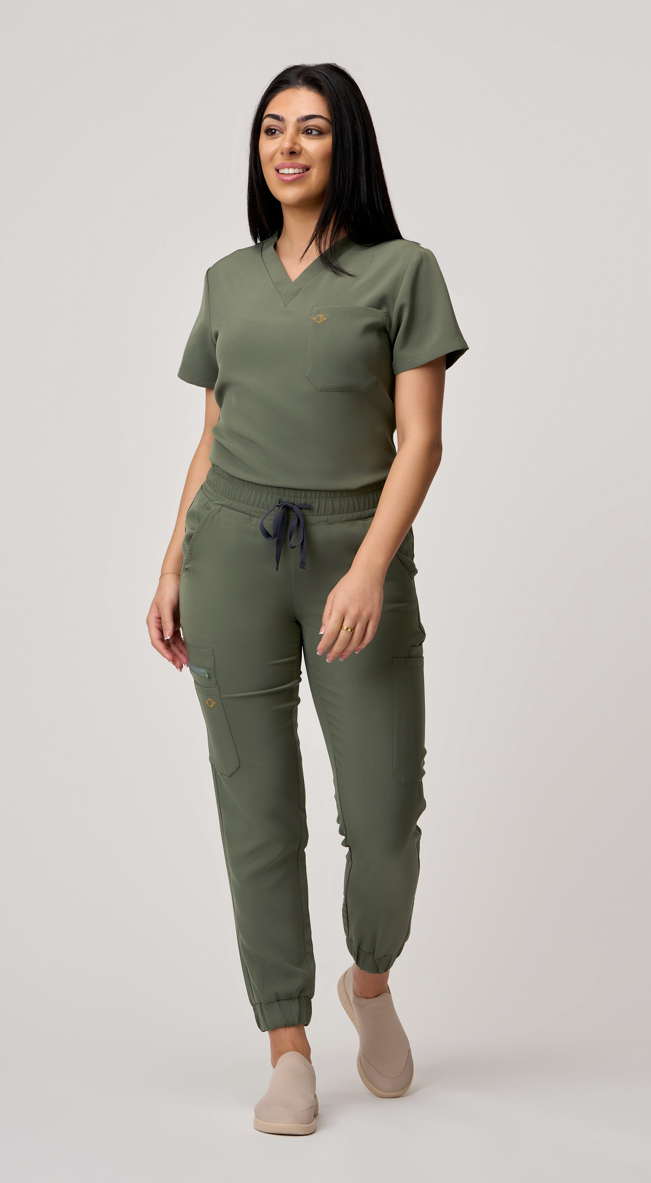 Astra 11-Pocket Scrub Jogger