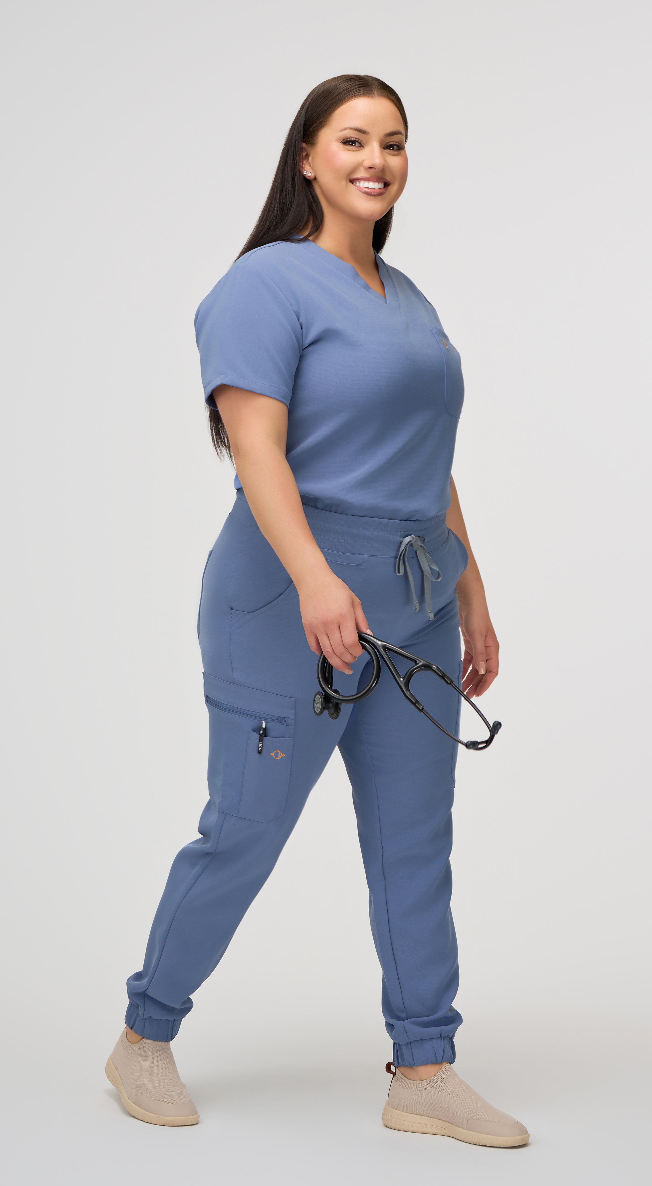 Astra 11-Pocket Scrub Jogger