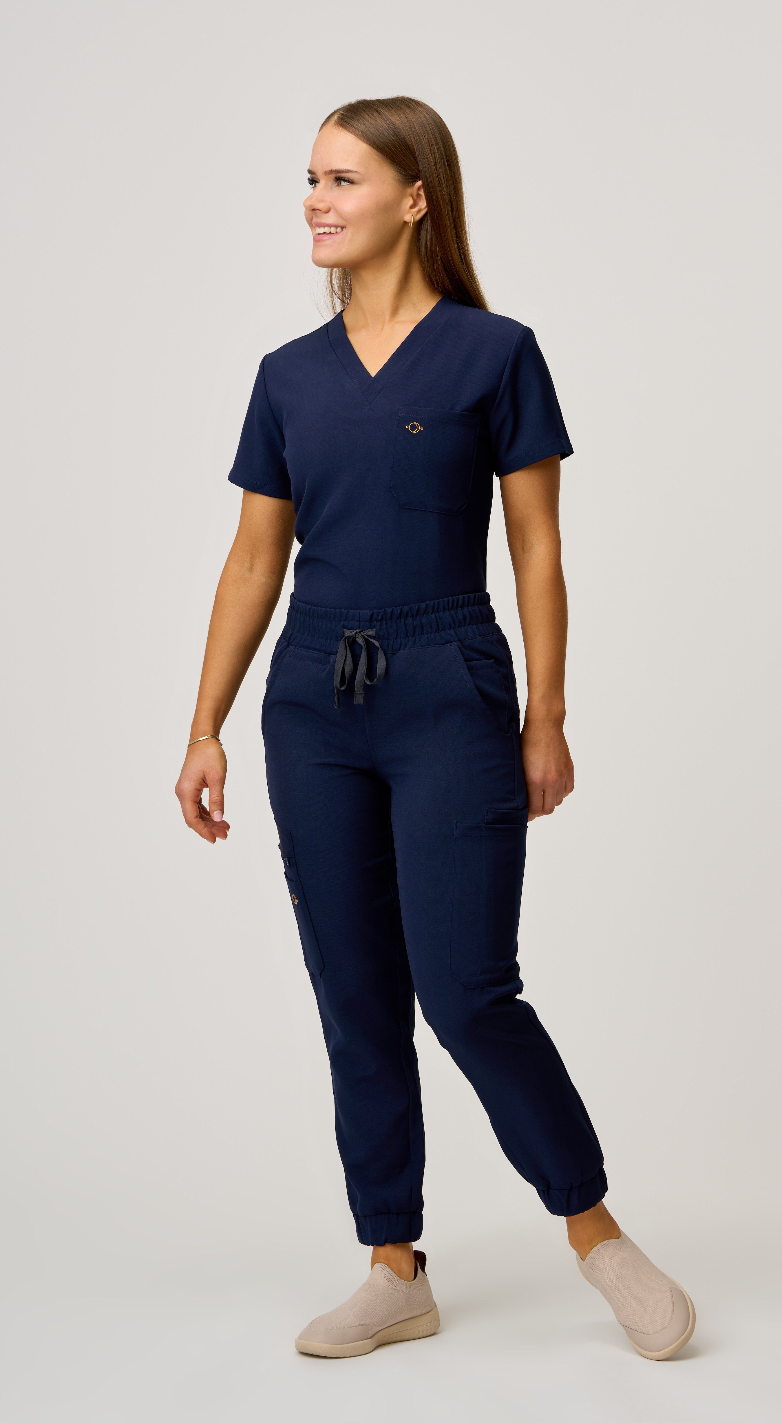 Astra 11-Pocket Scrub Jogger