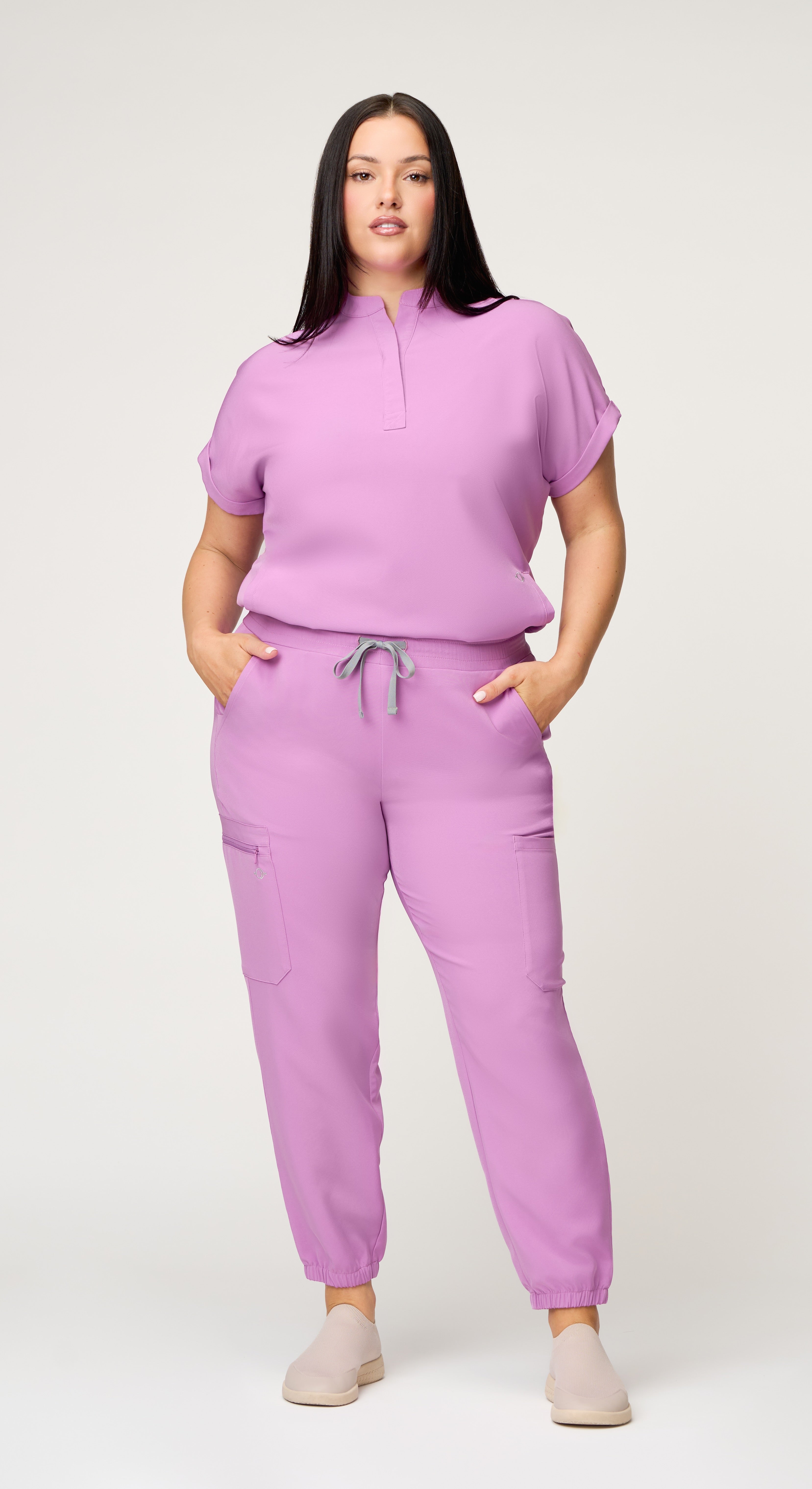 Nova 6-Pocket Scrub Jogger