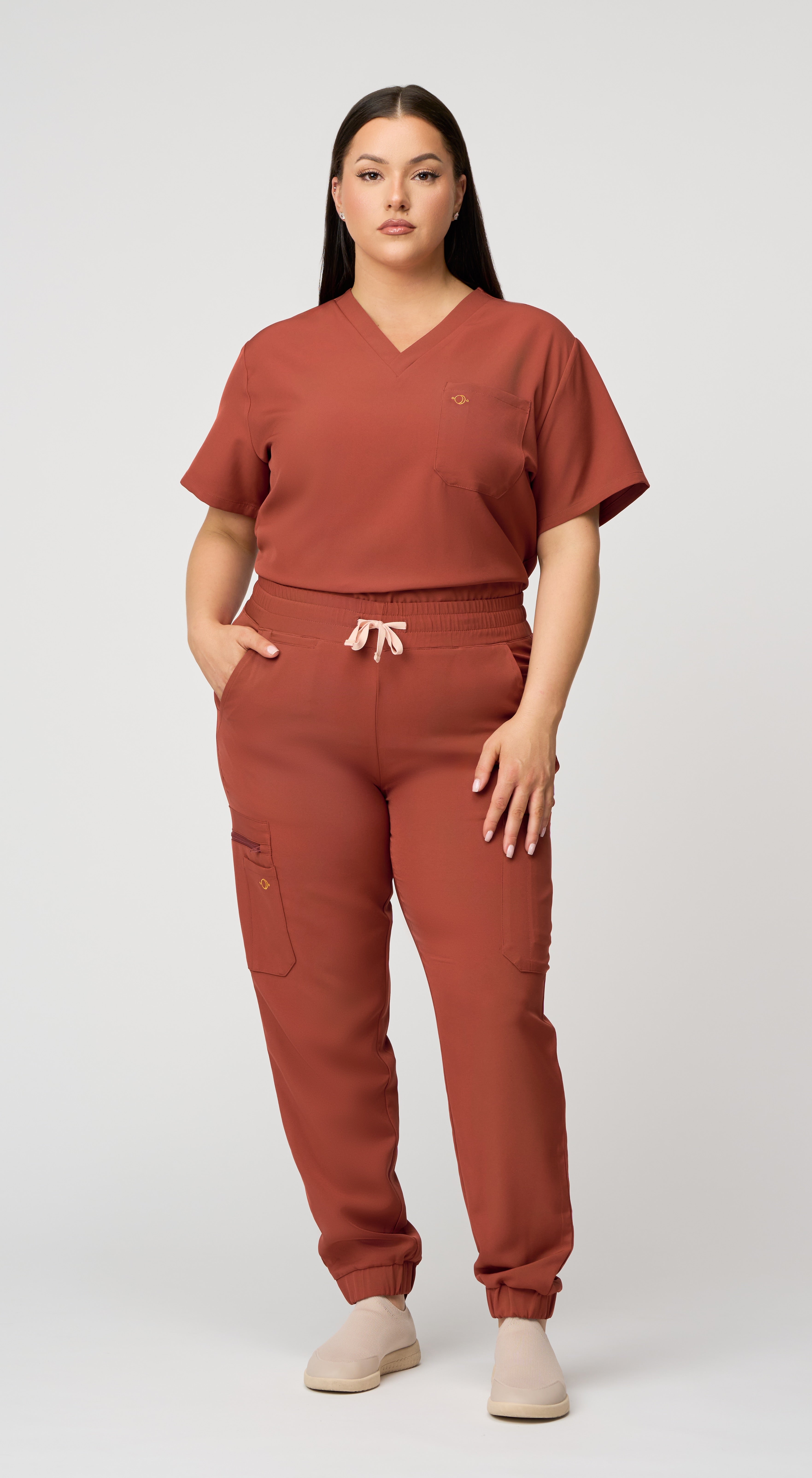 Astra 11-Pocket Scrub Jogger