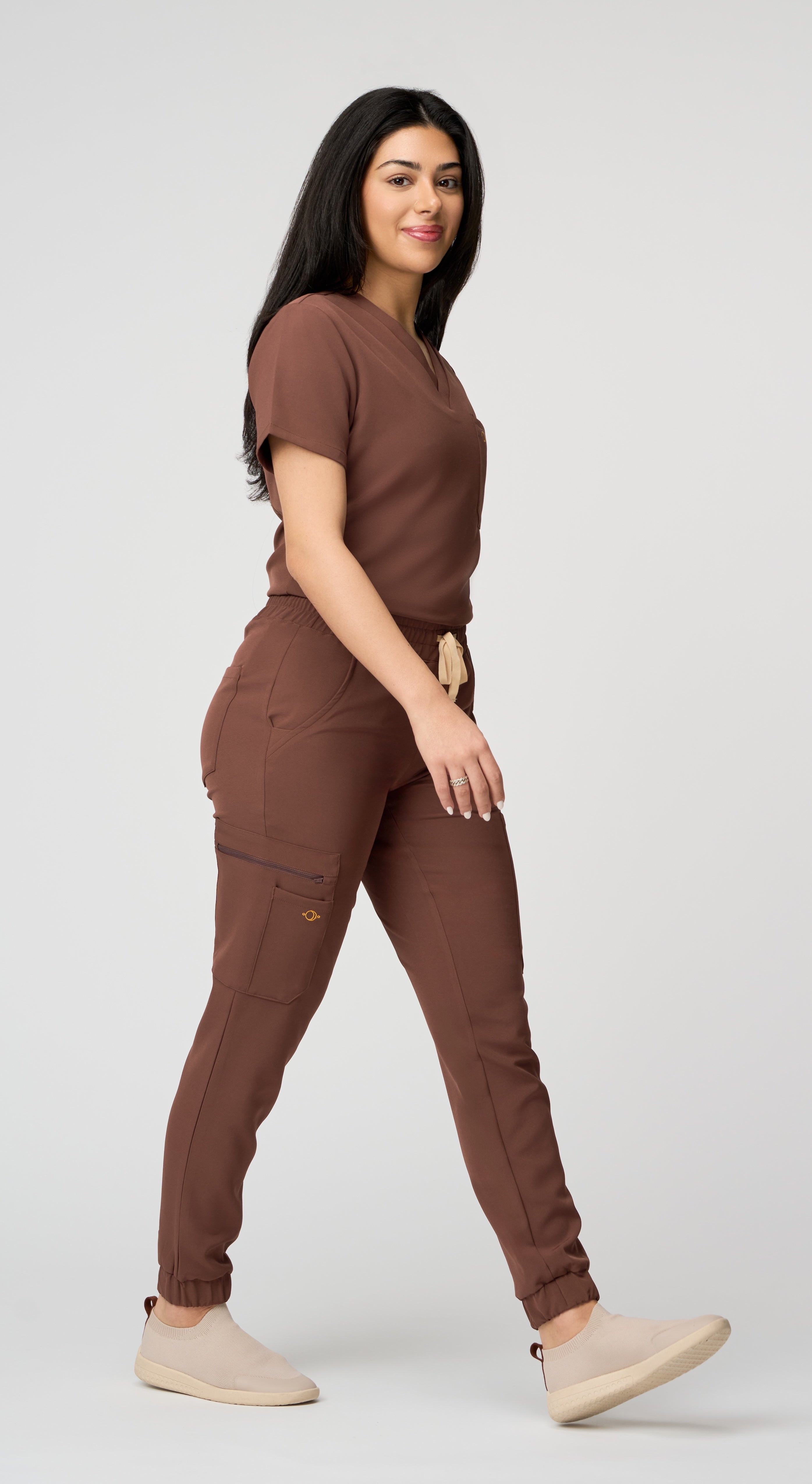 Astra 11-Pocket Scrub Jogger