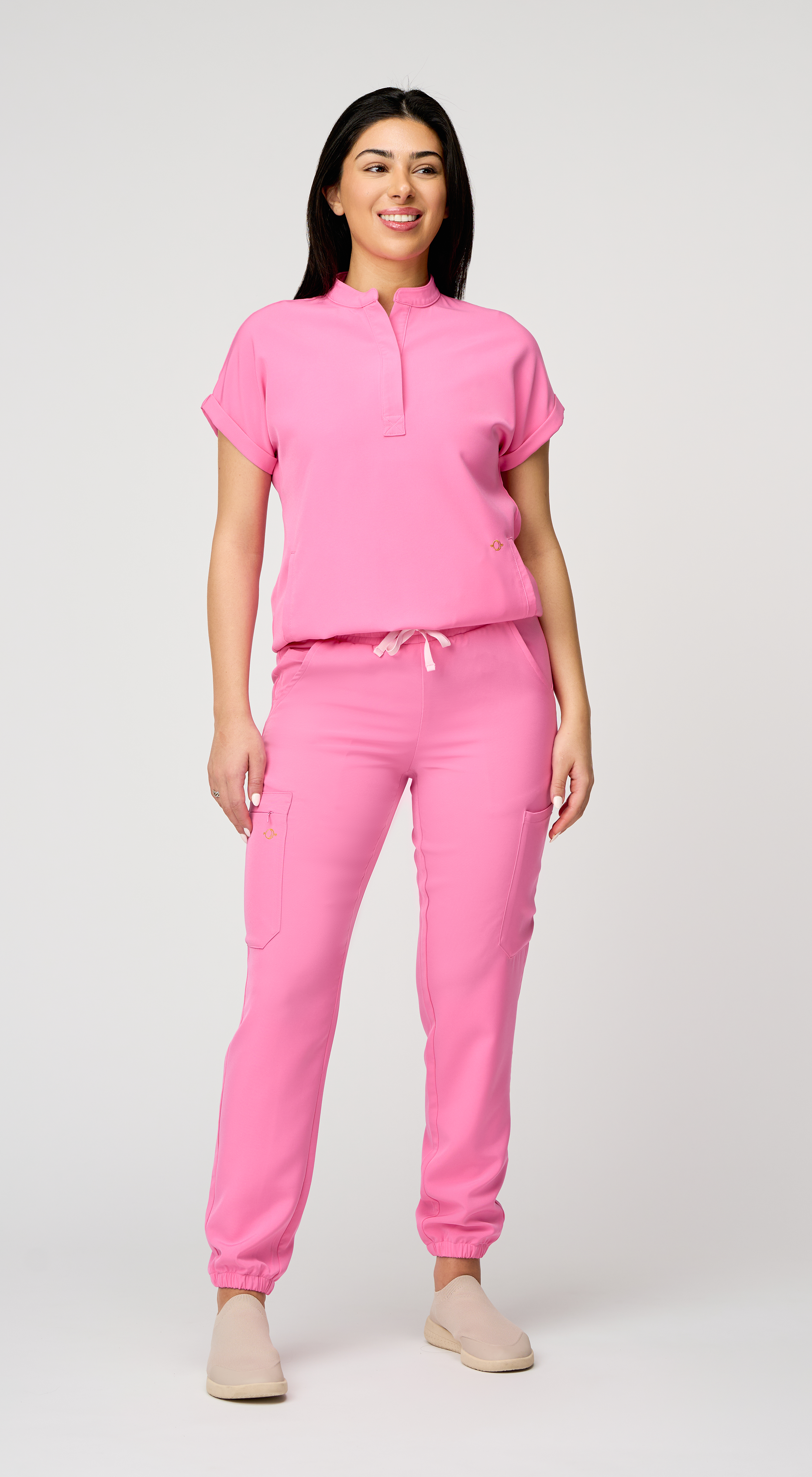Nova 6-Pocket Scrub Jogger
