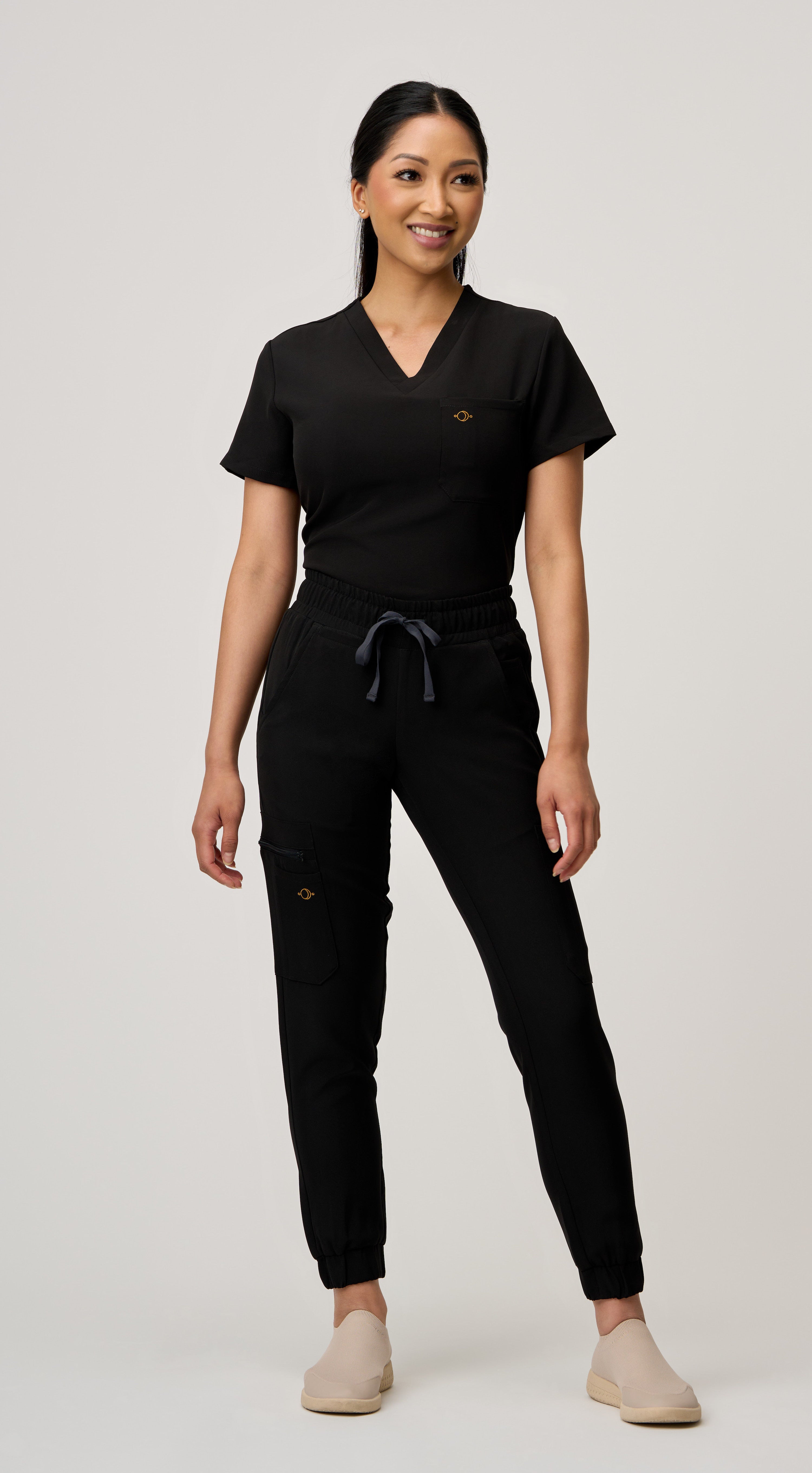 Astra 11-Pocket Scrub Jogger