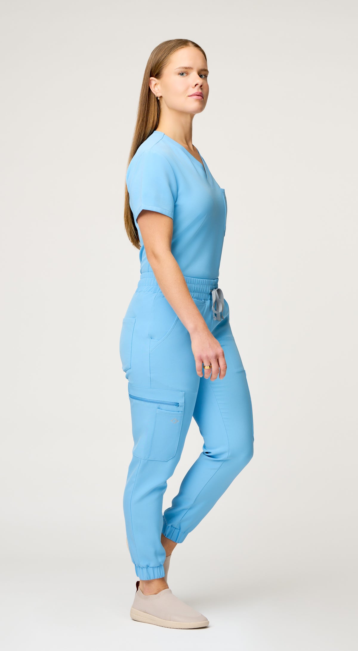 Astra 11-Pocket Scrub Jogger
